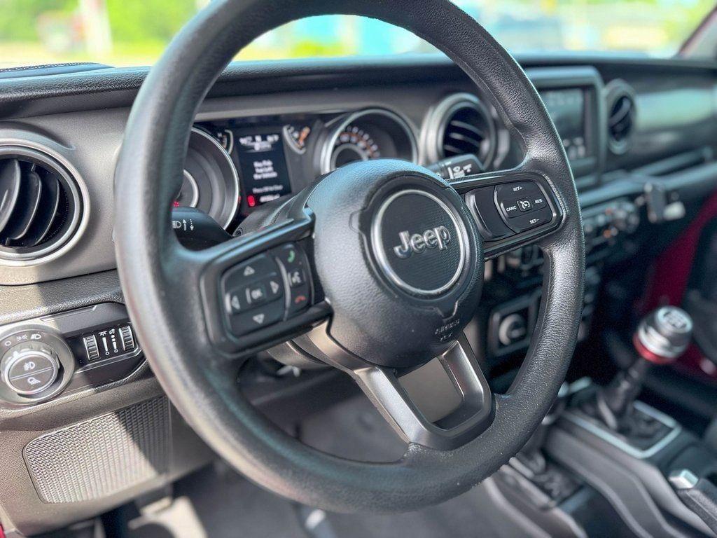 used 2022 Jeep Gladiator car, priced at $30,958