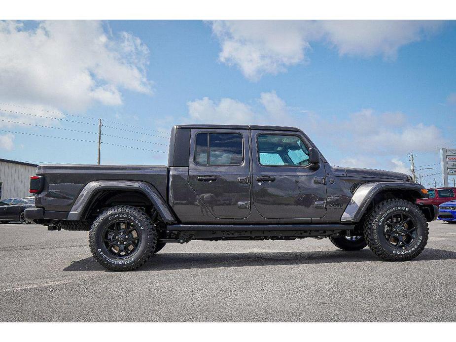 new 2024 Jeep Gladiator car, priced at $49,557