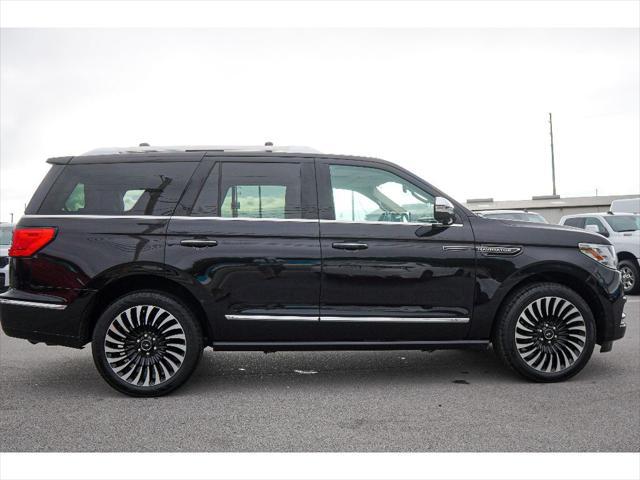 used 2020 Lincoln Navigator car, priced at $50,989