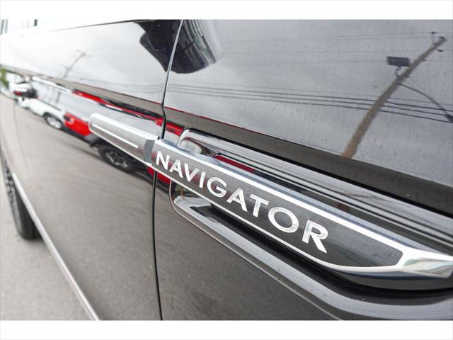 used 2020 Lincoln Navigator car, priced at $50,989