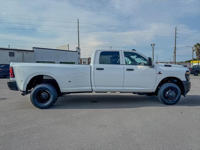 new 2025 Ram 3500 car, priced at $64,288