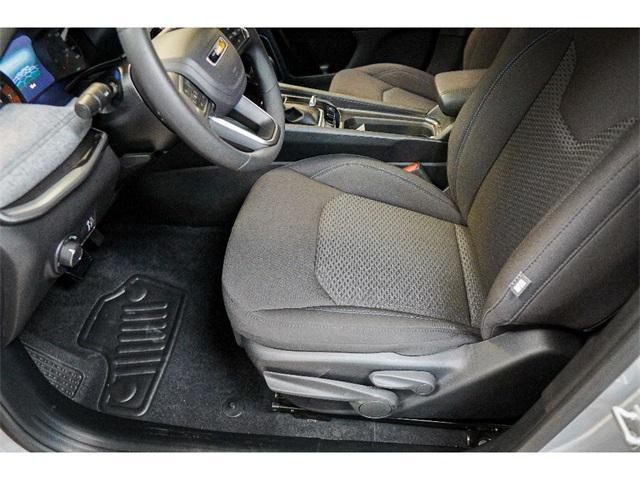 new 2025 Jeep Compass car, priced at $25,875
