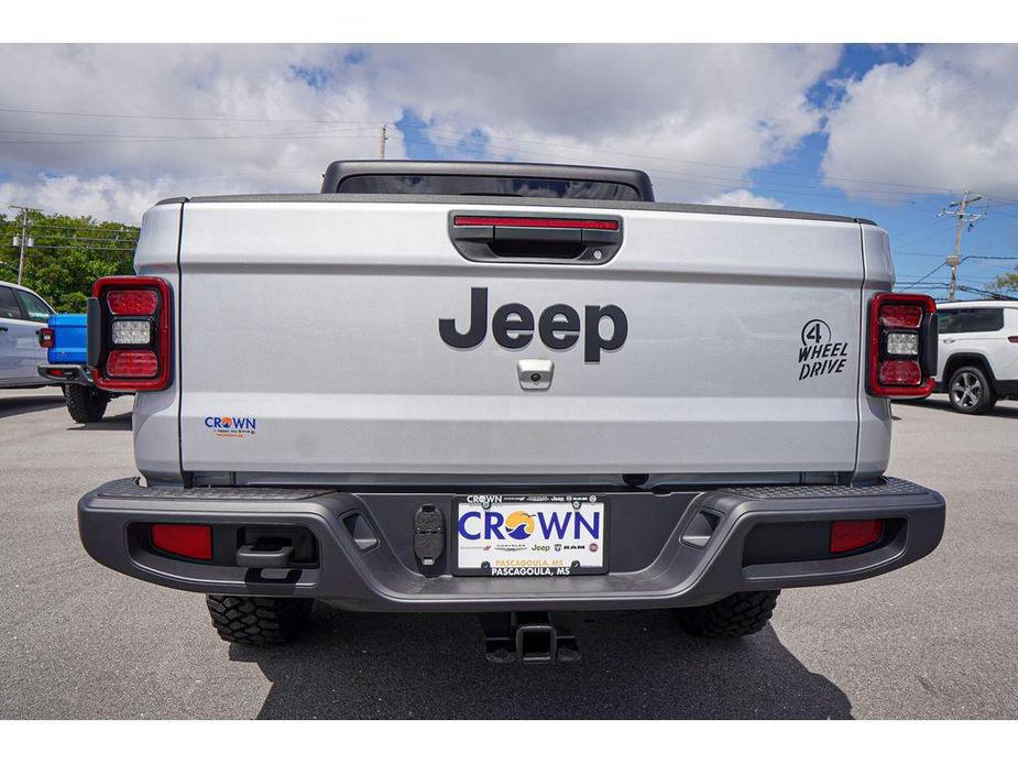 new 2024 Jeep Gladiator car, priced at $51,774