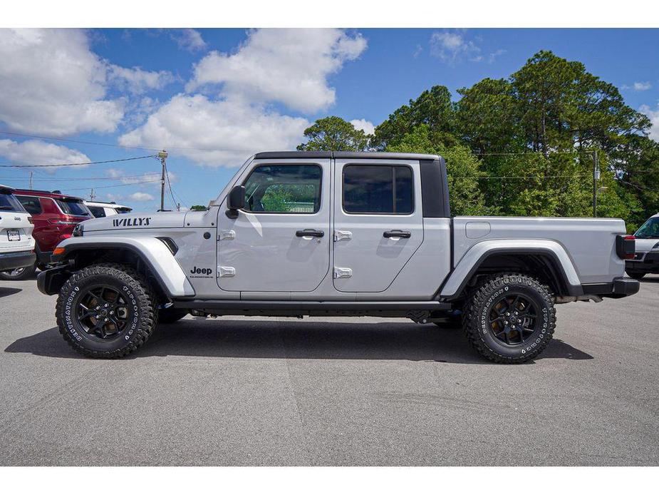new 2024 Jeep Gladiator car, priced at $51,774