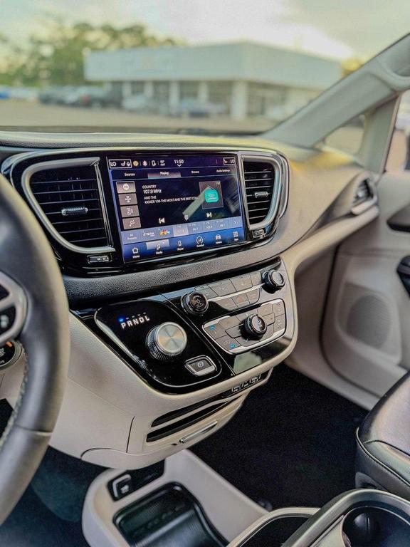 used 2023 Chrysler Pacifica car, priced at $22,442