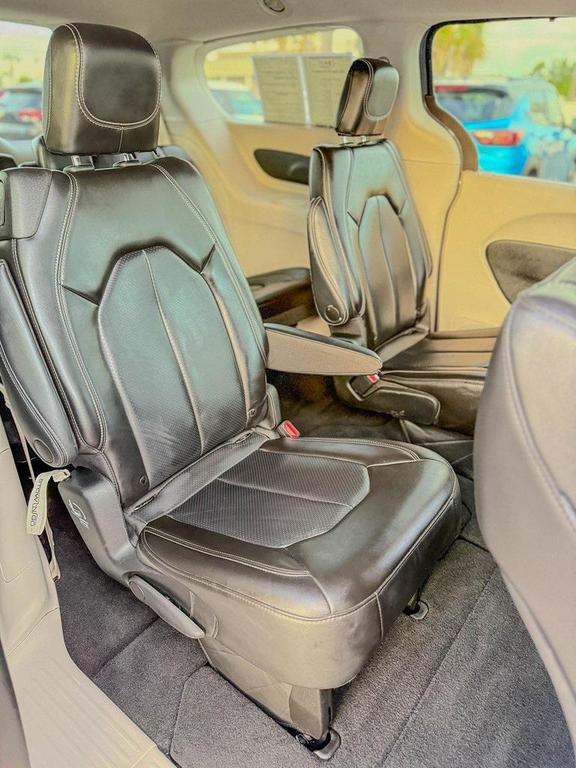 used 2023 Chrysler Pacifica car, priced at $22,442