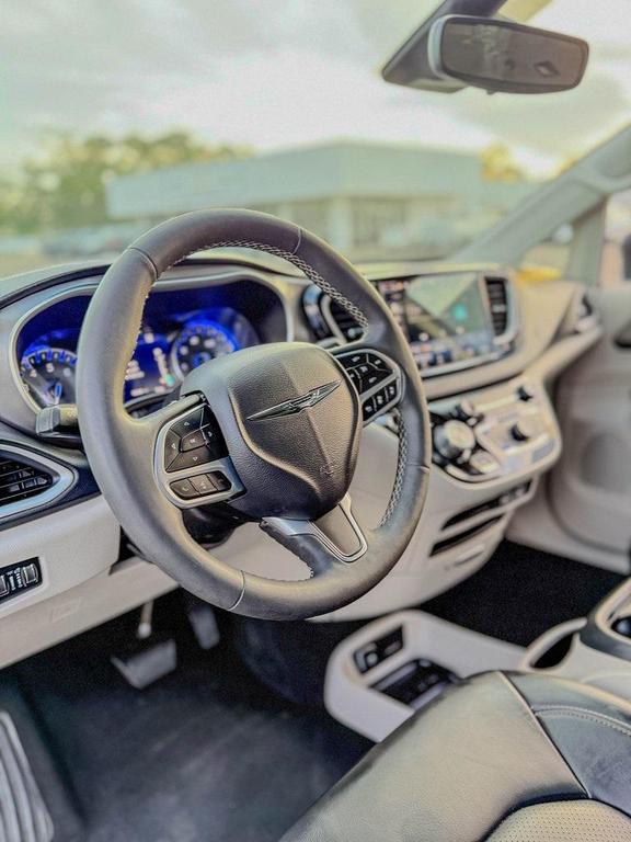 used 2023 Chrysler Pacifica car, priced at $22,442