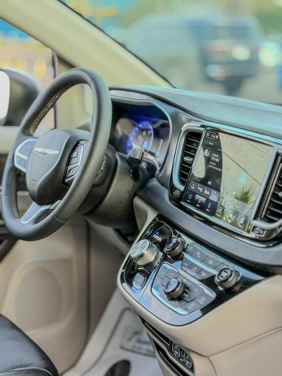 used 2023 Chrysler Pacifica car, priced at $22,442