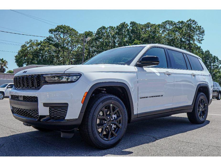 new 2024 Jeep Grand Cherokee L car