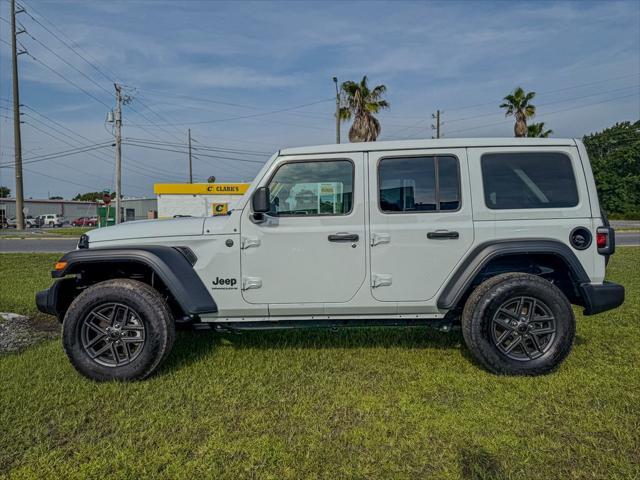 new 2025 Jeep Wrangler car, priced at $43,764