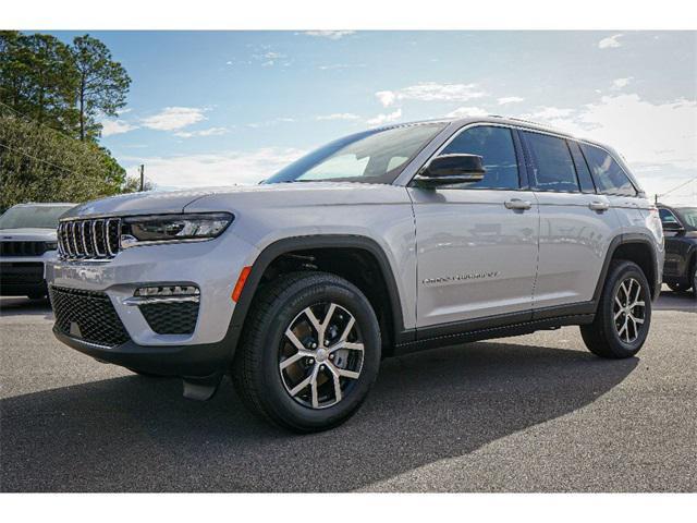 new 2025 Jeep Grand Cherokee car, priced at $40,585