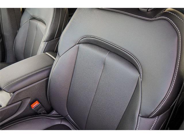 new 2025 Jeep Grand Cherokee car, priced at $40,585