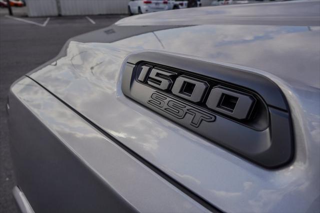 new 2025 Ram 1500 car, priced at $48,822