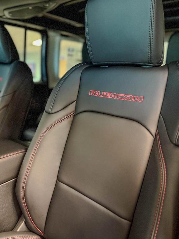 new 2025 Jeep Wrangler car, priced at $62,474