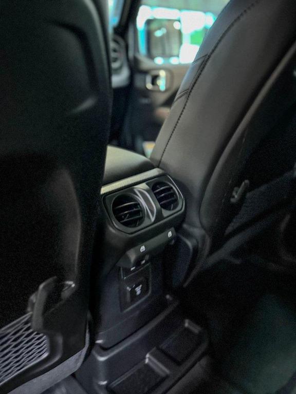 new 2025 Jeep Wrangler car, priced at $62,474