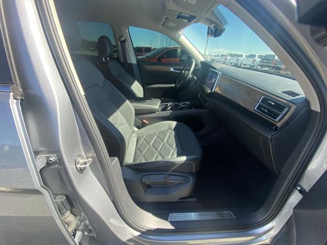 used 2024 Volkswagen Atlas car, priced at $32,995