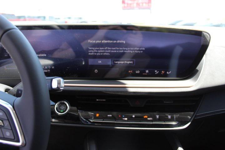 new 2025 Buick Envision car, priced at $35,390