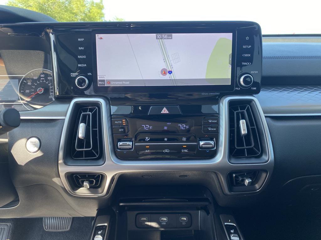 used 2022 Kia Sorento car, priced at $23,134