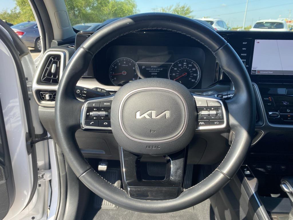 used 2022 Kia Sorento car, priced at $23,134