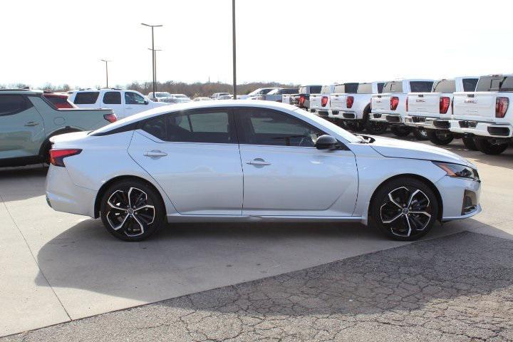 used 2023 Nissan Altima car, priced at $22,995