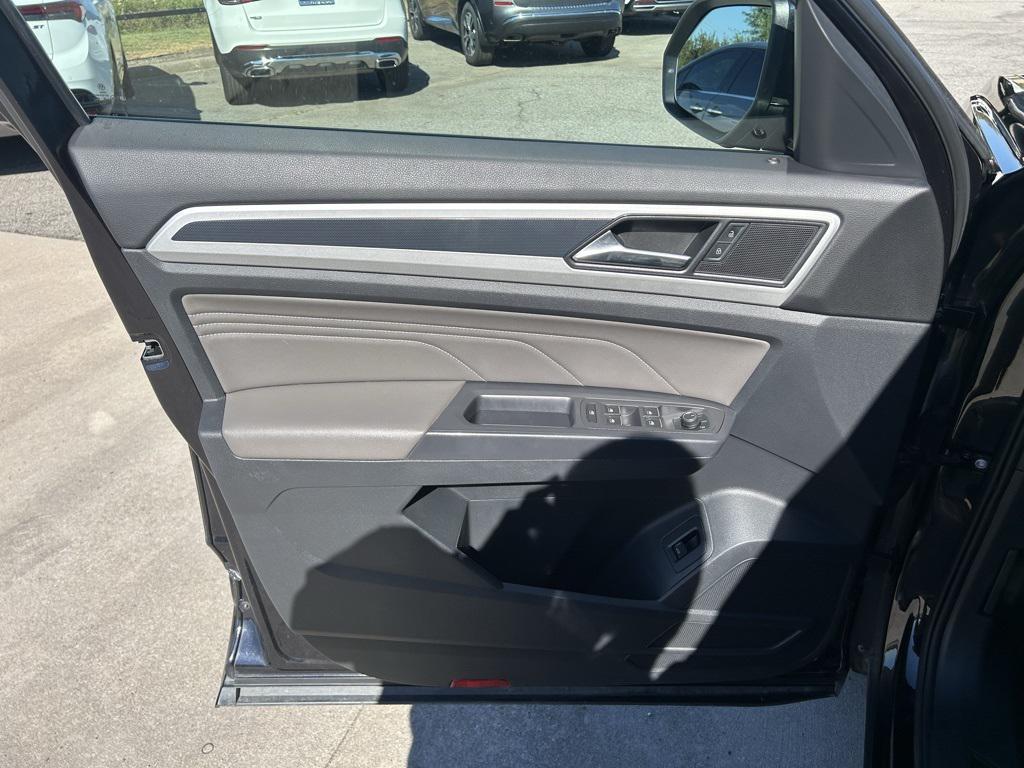 used 2021 Volkswagen Atlas car, priced at $21,995