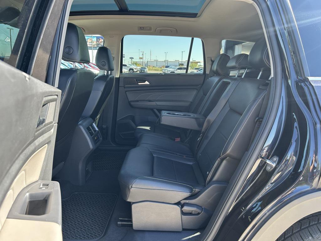 used 2021 Volkswagen Atlas car, priced at $21,995