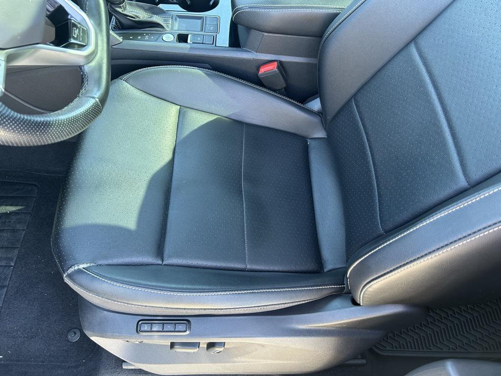 used 2021 Volkswagen Atlas car, priced at $21,995