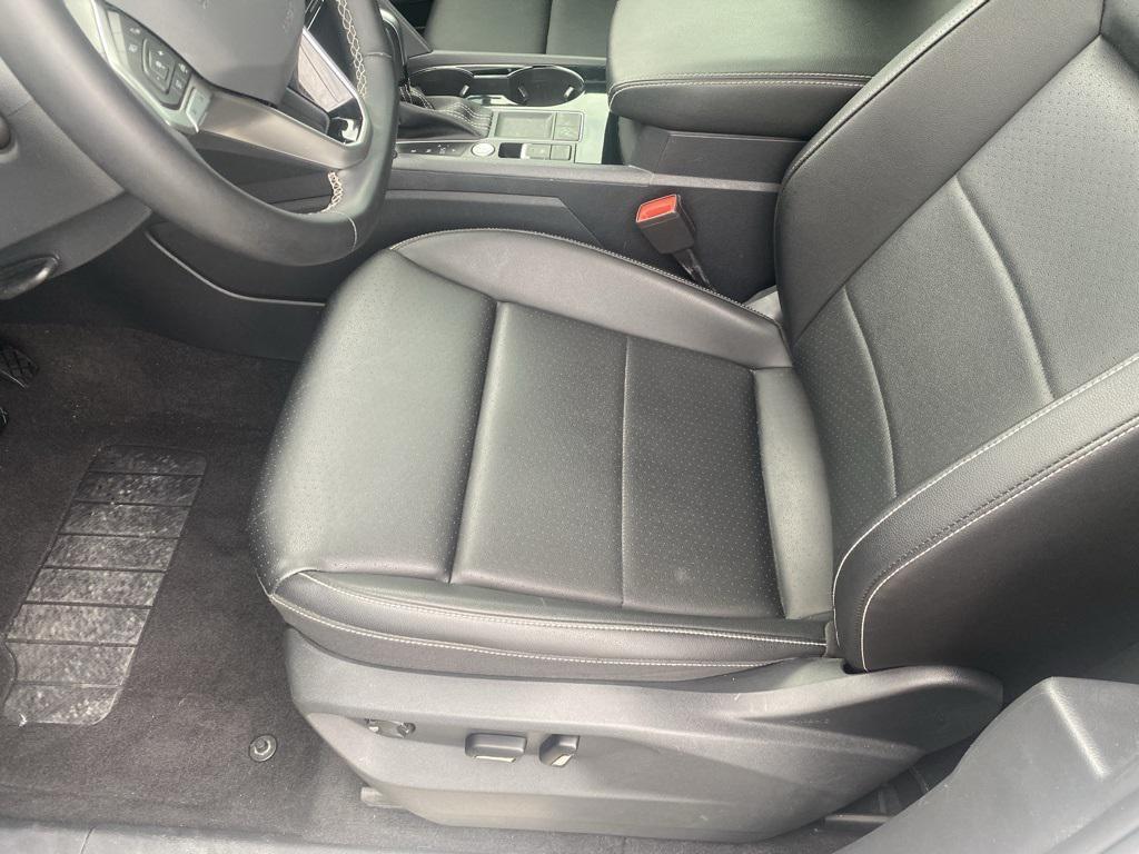 used 2023 Volkswagen Atlas car, priced at $20,995