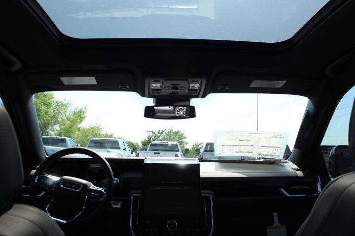 new 2025 GMC Yukon car, priced at $83,585