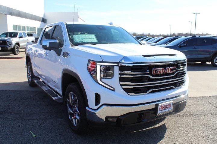 new 2025 GMC Sierra 1500 car, priced at $52,364