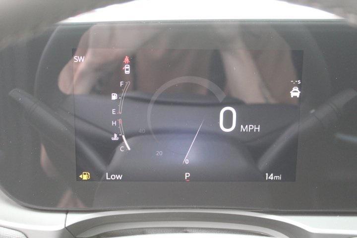new 2025 Buick Envista car, priced at $24,185