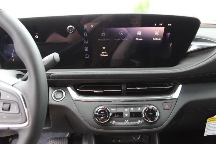 new 2025 Buick Envista car, priced at $24,185