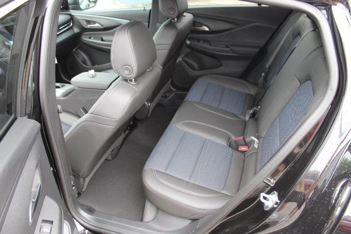 new 2025 Buick Envista car, priced at $24,185