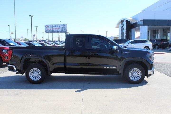 new 2024 GMC Sierra 1500 car, priced at $38,000