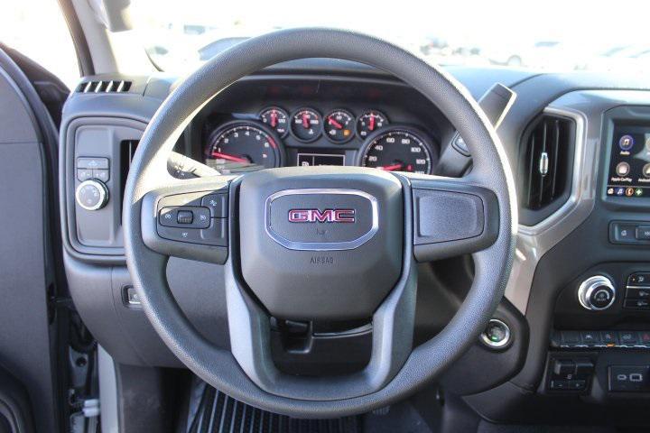 new 2025 GMC Sierra 1500 car, priced at $43,980