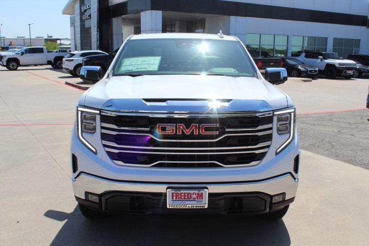 new 2025 GMC Sierra 1500 car, priced at $51,368