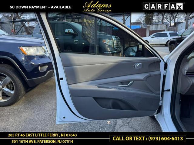 used 2024 Hyundai Elantra car