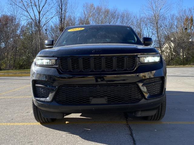 used 2023 Jeep Grand Cherokee car, priced at $33,900