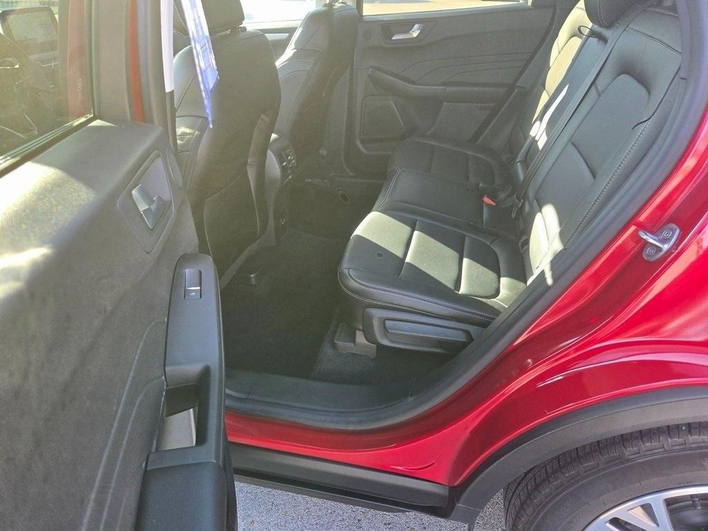 used 2022 Ford Escape car, priced at $22,667