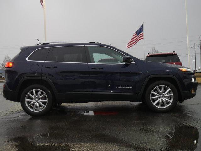 used 2015 Jeep Cherokee car, priced at $12,800