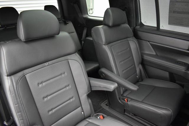 used 2024 Hyundai Santa Fe car, priced at $40,817