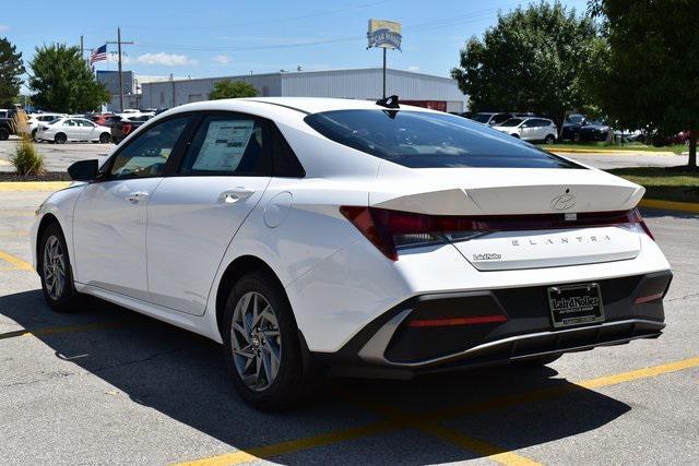 new 2024 Hyundai Elantra car, priced at $21,999