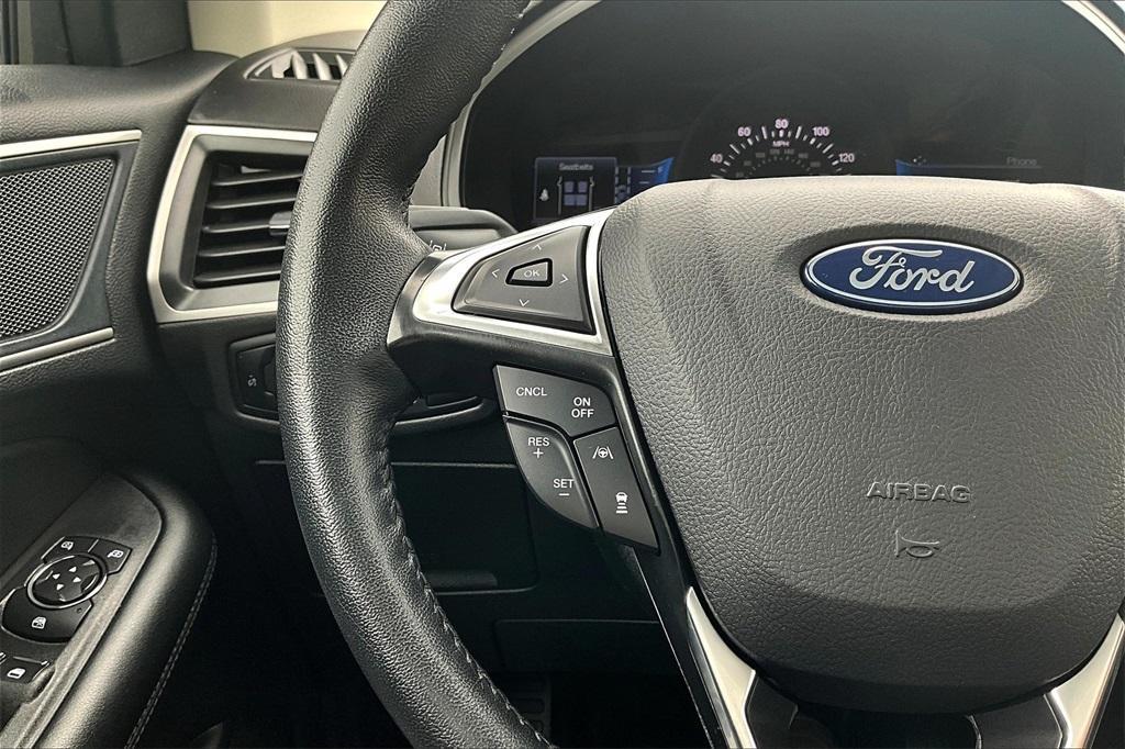 used 2024 Ford Edge car, priced at $23,899