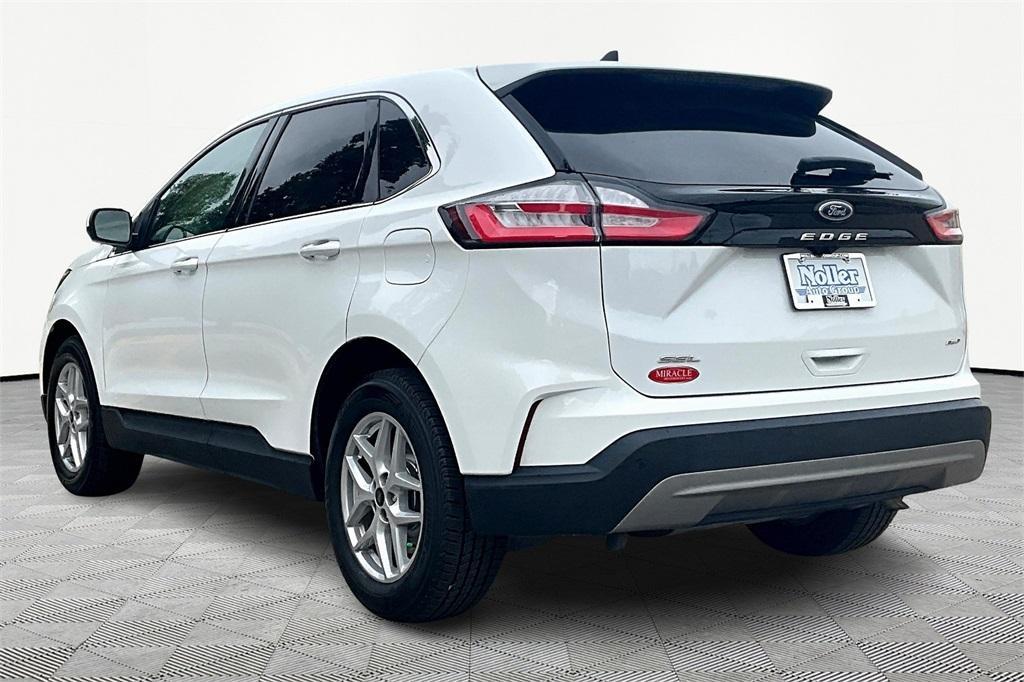 used 2024 Ford Edge car, priced at $23,899