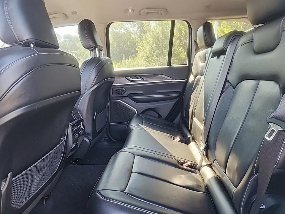 used 2022 Jeep Grand Cherokee car, priced at $30,495