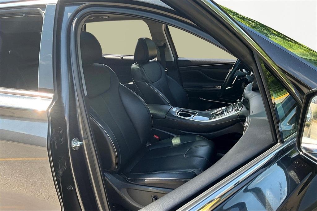 used 2022 Hyundai Santa Fe car, priced at $24,925