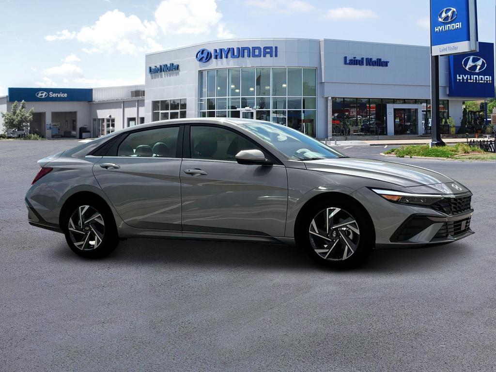 new 2025 Hyundai Elantra car, priced at $25,043