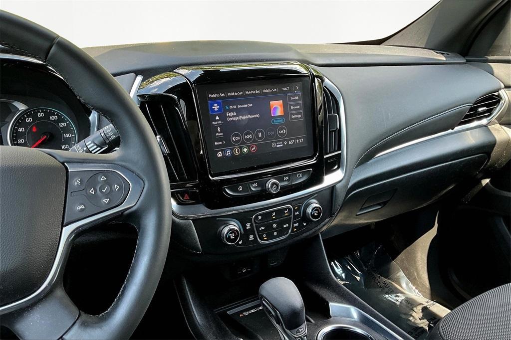 used 2023 Chevrolet Traverse car, priced at $30,495