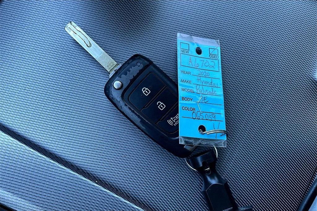 used 2020 Hyundai Palisade car, priced at $16,999