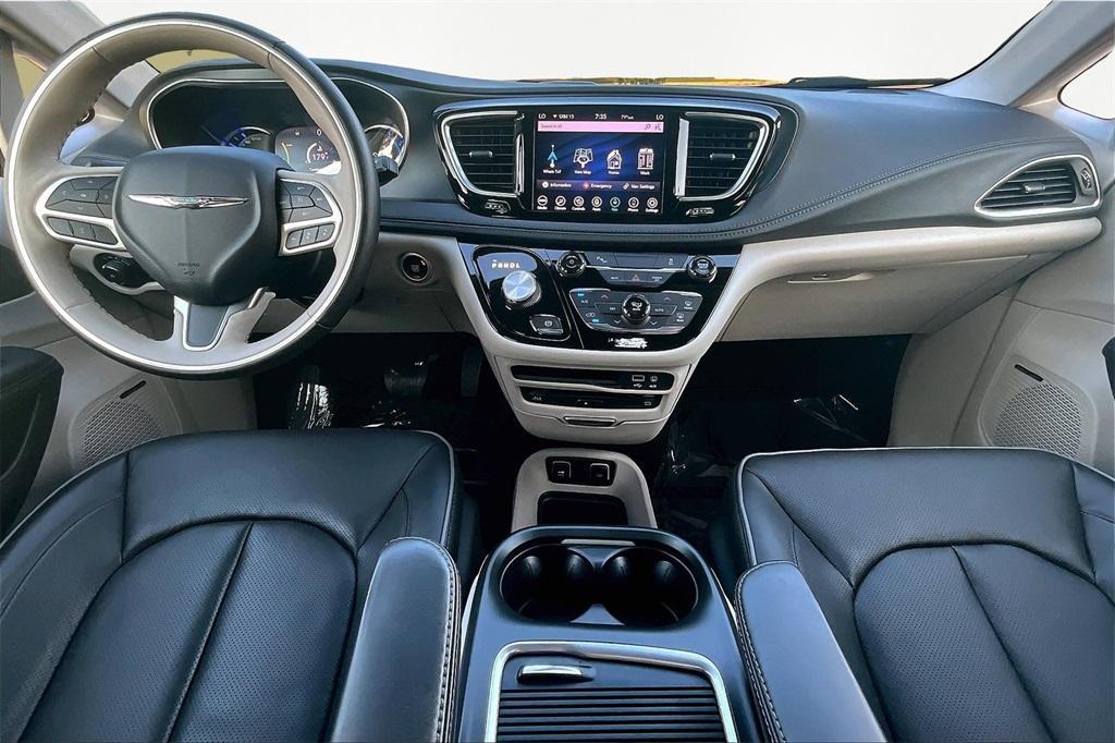 used 2020 Chrysler Pacifica Hybrid car, priced at $29,640